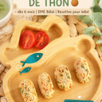 Croquettes de thon dorées fraîchement préparées pour un repas de bébé.