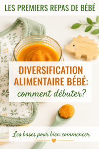 Bébé découvrant ses premiers morceaux de fruits lors de la diversification alimentaire.