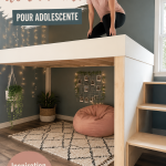 Chambre d'une adolescente modernisée avec un lit mezzanine et une décoration tendance