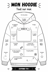Enfant joyeux portant un hoodie personnalisé avec des dessins colorés.