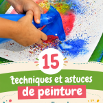 Un groupe d'enfants peignant joyeusement sur des toiles avec des couleurs vives.