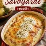 Escalope savoyarde dorée garnie de fromage fondant, prête à être servie avec des accompagnements de saison.