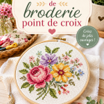 Collection de motifs de broderie point de croix colorés sur un fond clair.