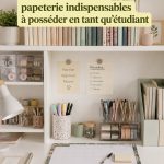 Image des fournitures scolaires essentielles pour les étudiants, comme des cahiers, stylos et organisateurs.