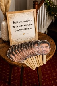 Une célébration de fête surprise avec des ballons et un gâteau d'anniversaire coloré.