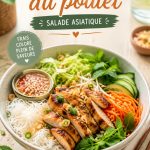 Un bo bun au poulet présenté dans un bol coloré, parfait pour un lunchbox.