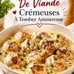 Boulettes de viande crémeuses servies dans une lunchbox colorée pour enfant.